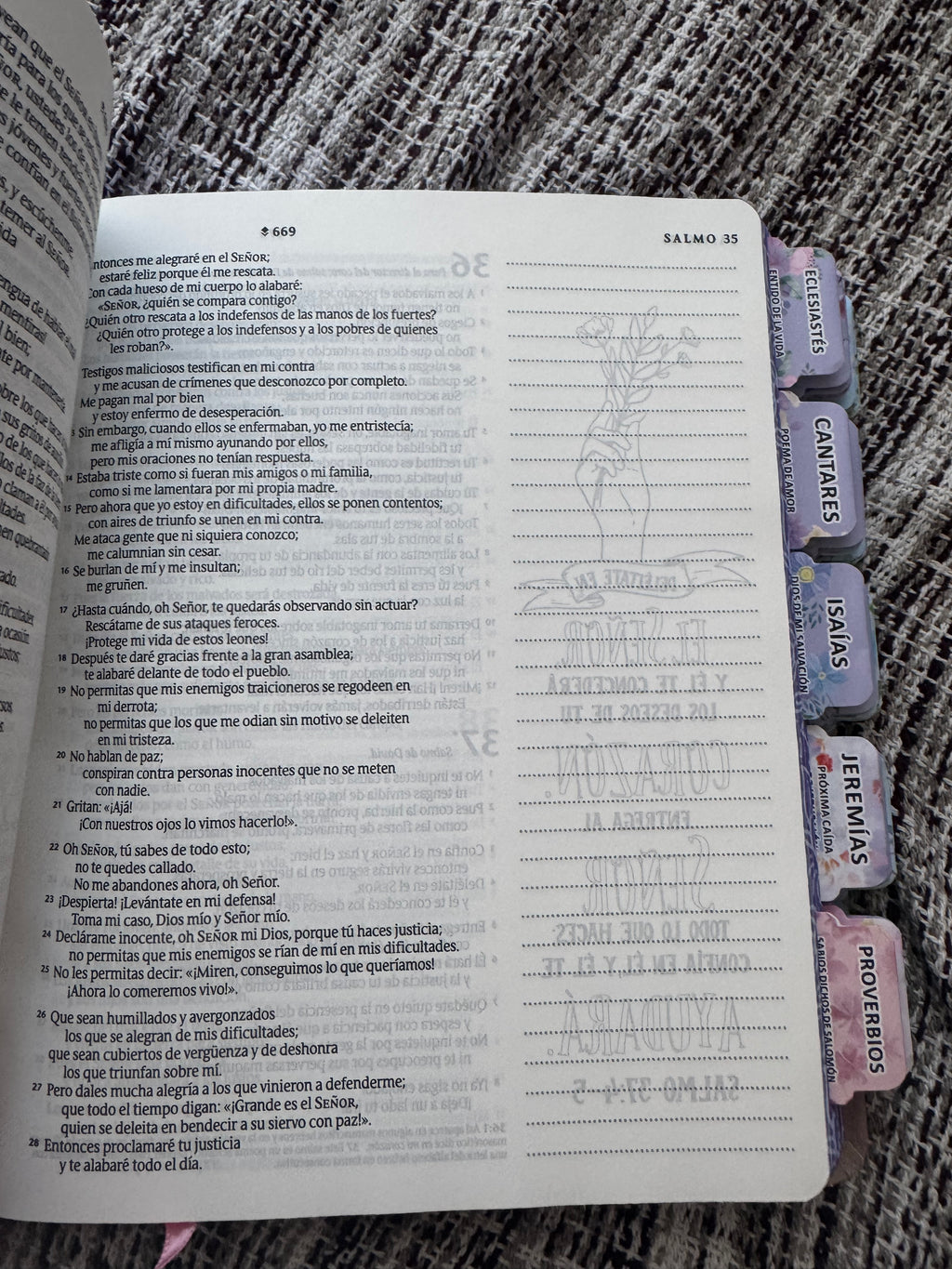 Ejemplos de Biblias Personalizdas
