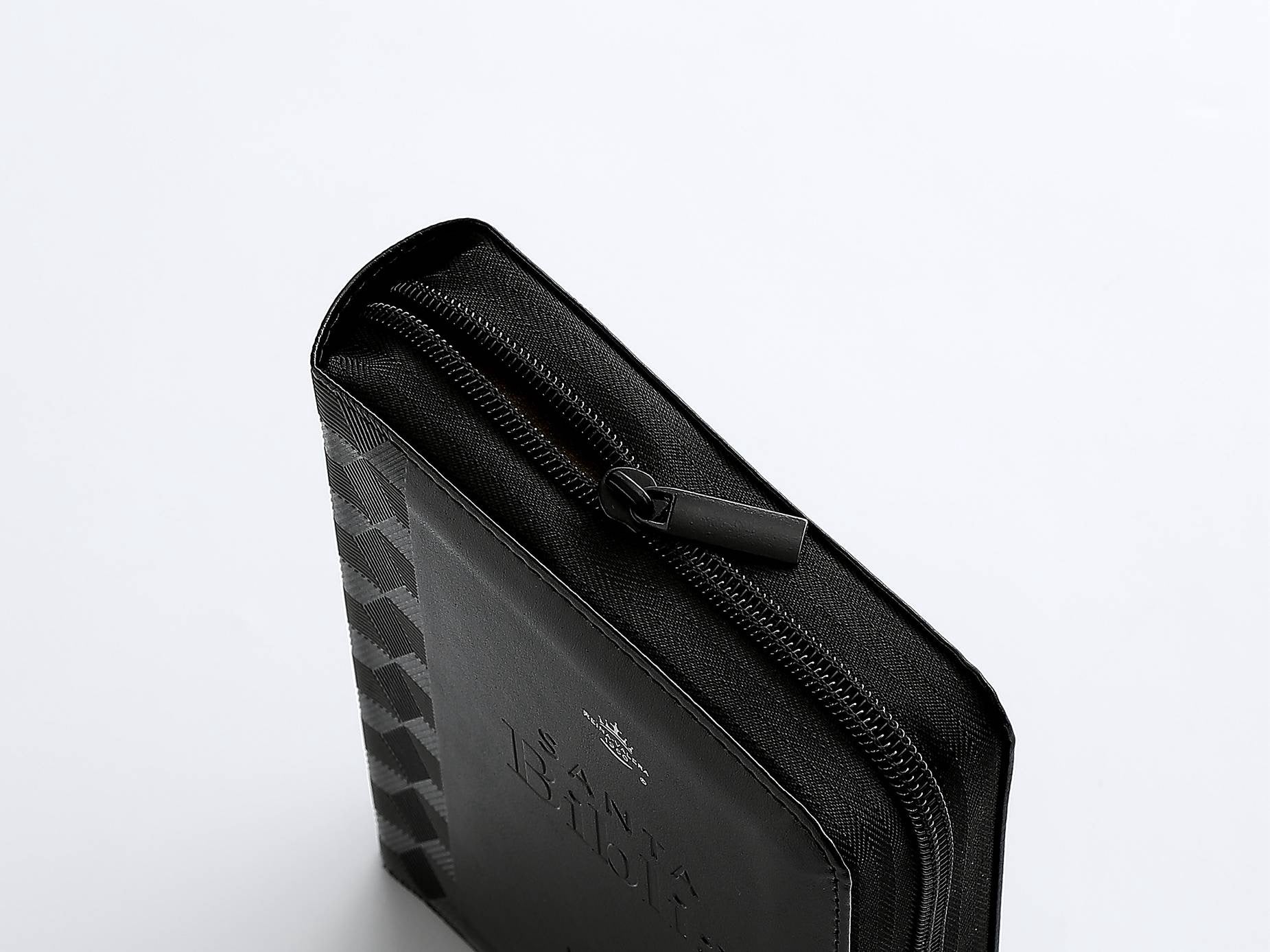 BIBLIA RVR60 PORTÁTIL LETRA GRANDE 11 PUNTOS negro