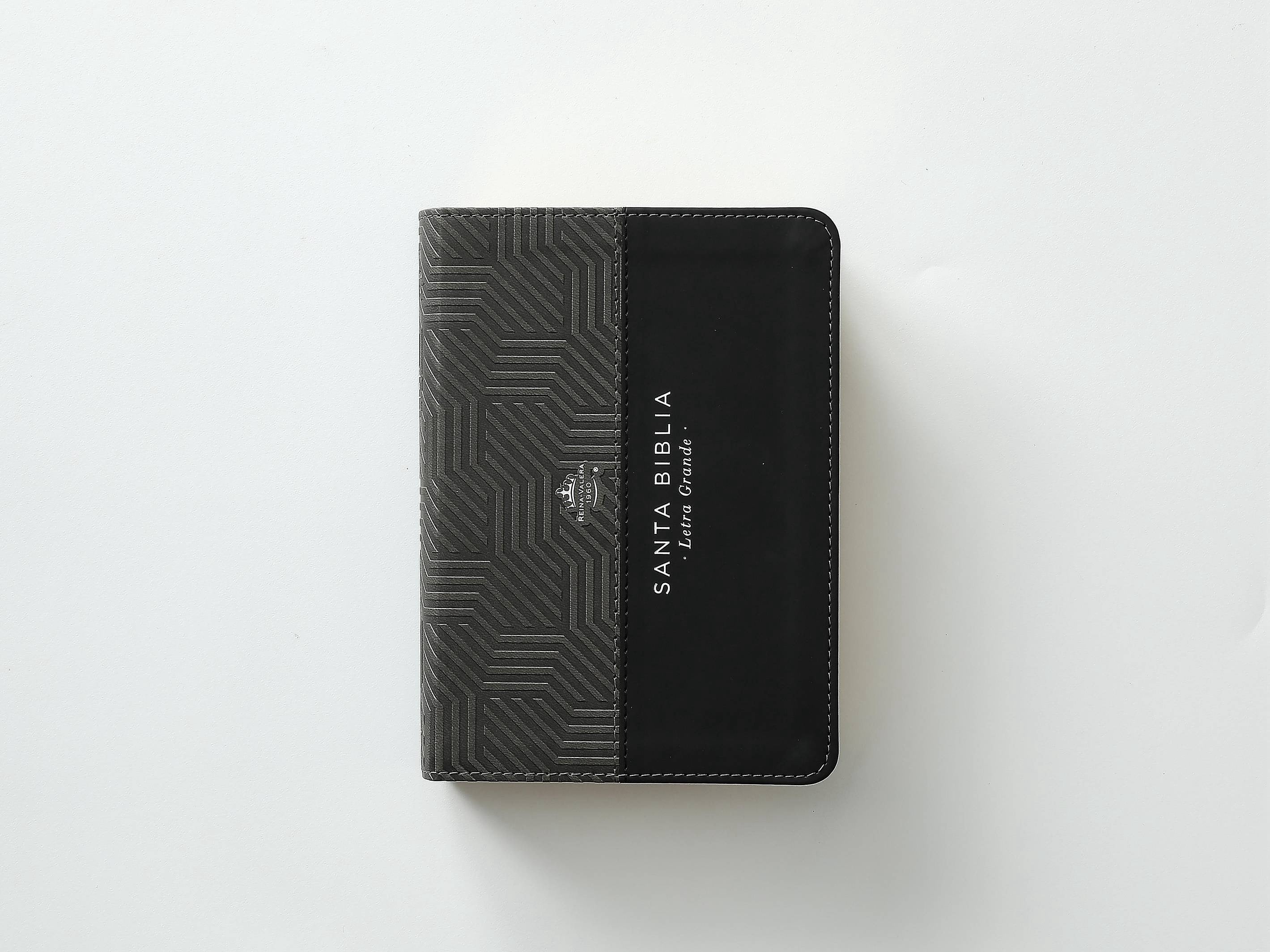 Biblia RVR60 Tamaño compacto Letra Grande negro